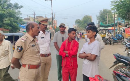 మైనర్లకు మోటార్ సైకిల్ ఇచ్చే పేరెంట్స్ ప్రోత్సహించవద్దు""సీఐపి వెంకటేశ్వర్లు ట్రాఫిక్ ఎస్ఐ శ్రీనివాసరావు