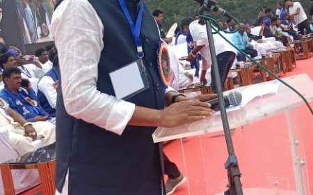 సభలో పాల్గొన్న నాగర్ కర్నూల్ పార్లమెంట్ సభ్యులు డాక్టర్ మల్లురవి గారు