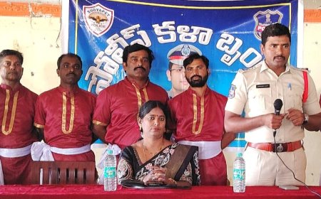 డ్రగ్ సైబర్ నేరాలపై అవగాహన""మునగాల పిఎస్ పరిధి