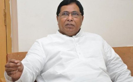 రోడ్డు విస్తరణ పనుల కోసం మాజీ మంత్రి జానారెడ్డి ఇంటికి మార్కింగ్..