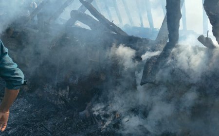 విద్యుత్ షార్ట్ సర్క్యూట్ ప్రమాదం తో పూరీలు దగ్ధం