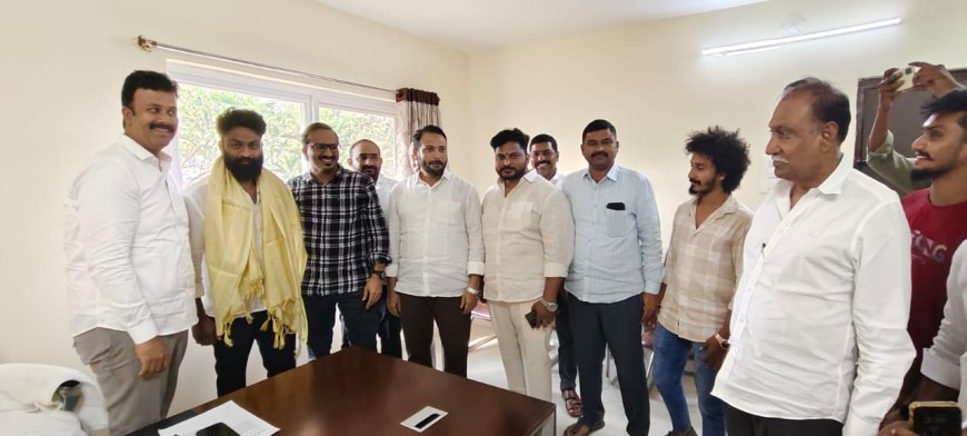 జిల్లా యూత్ కాంగ్రెస్ జనరల్ సెక్రెటరీ గెలుపొందిన