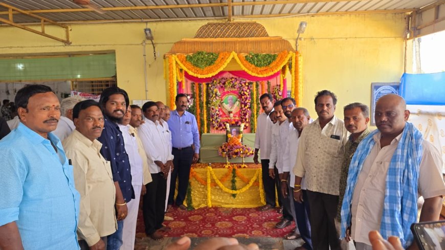 సంతాప సభ నేలకొండపల్లిలో ఆర్యవైశ్య సంఘం