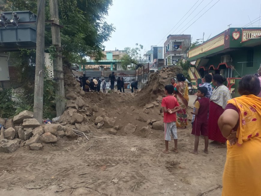 కోట మైసమ్మ తల్లి గురూజు తొలగింపును అడ్డుకోండి స్థానికులు ఎన్టీఆర్ జిల్లా