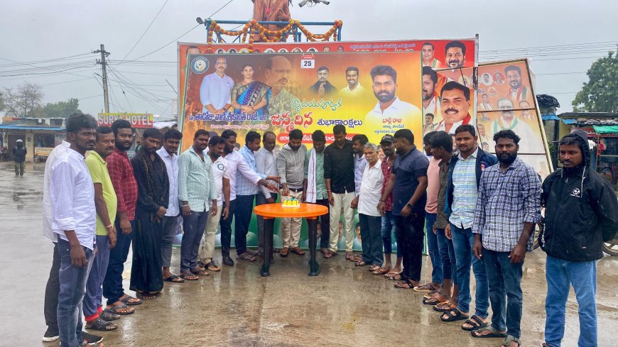 ఘనంగా ఆరాధ్య పౌండేషన్ చైర్మన్ జన్మదిన వేడుకలు