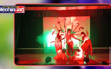 సూర్యపేట జిల్లా వాసి చీకూరి లీలావతి వీరనారి చాకలి ఐలమ్మ నాటక ప్రదర్శన