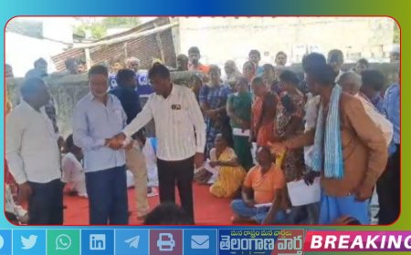 సంక్షేమ పథకాల కు జాబితాల ఎంపిక పై అధికారులపై ఆగ్రహం