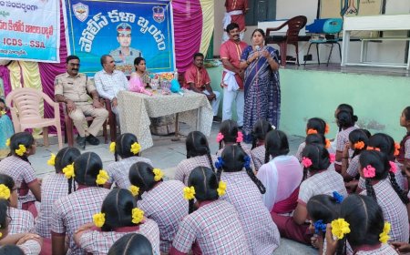 ఎం.వి ఫౌండేషన్ ఆధ్వర్యంలో కస్తూరిబా స్కూల్లో బాలికల దినోత్సవం వేడుకలు