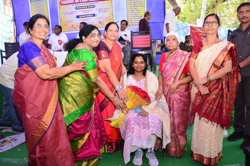 పెన్షనర్స్ డే  డైరీ ఆవిష్కరణ చేసిన ఎంపీ డాక్టర్"కడియం కావ్య