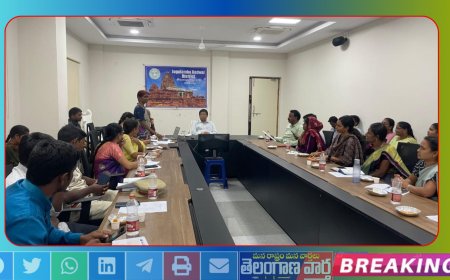 బాలికలను రక్షిద్దాం బాలికలను చదివిద్దాం:జిల్లా అదనపు కలెక్టర్ నర్సింగ రావు