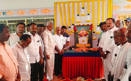 దశదిన కర్మ కు హాజరైన రావుల