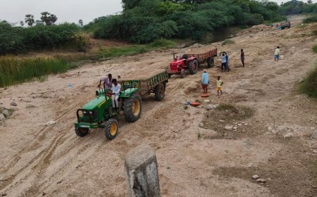 కొనసాగుతున్న ఇసుక దందా