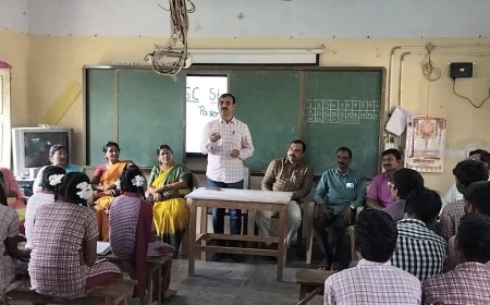 జడ్.పి.హెచ్.ఎస్ పాఠశాలలో విద్యార్థులకు అవగాహన సదస్సు 