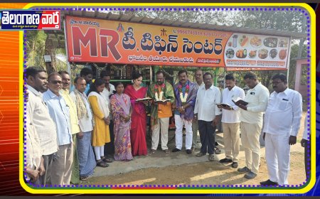 యం ఆర్. టీ టిఫిన్ సెంటర్ అనంతరం అడ్డా రోడ్డులో ప్రారంభించిన