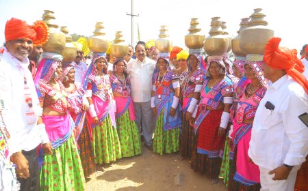 **సంత్ సేవాలాల్ మహారాజ్ జన్మదిన వేడుకల్లో""పాల్గొన్న మంత్రి తుమ్మల**