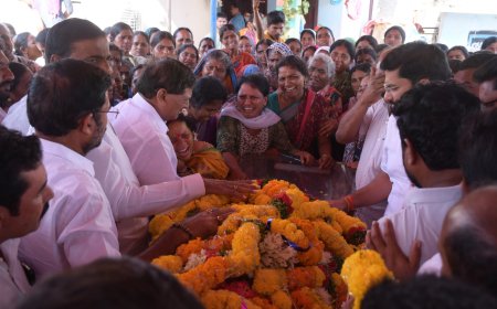 తాజా మాజీ సర్పంచ్  బాలు నాయక్ పార్ధివదేహానికి నివాళులు అర్పించిన