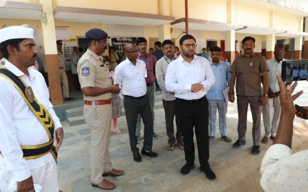 జిల్లాలో 2530 మంది ఓటు హక్కు వినియోగించుకున్నారు ...