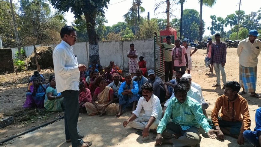 పేరూరు గిరిజన ఆశ్రమ పాఠశాల విద్యార్థి సోయం నవీన్ మృతి