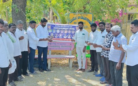 సంస్మరణ దినోత్సవం సందర్భంగా వారి చిత్రపటానికి నివాళి