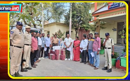 సూర్యాపేట పట్టణ పోలీస్ స్టేషన్ చేరిన ఇంటర్ ప్రశ్నా పత్రాలు..