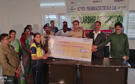 విద్యార్థులు అవకాశాలను సద్వినియోగం చేసుకోవాలి.