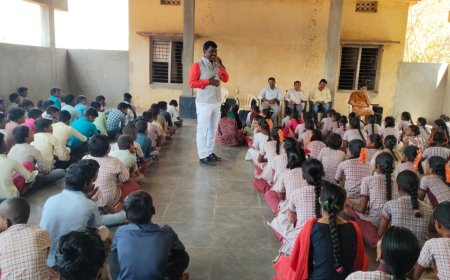 విద్యార్థి జీవితం నుండే నైతిక విలువలు పెంపొందించుకోవాలి.*