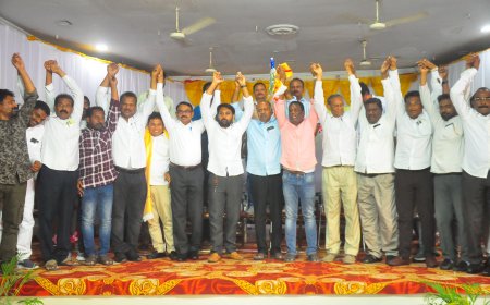 **నియంతృత్వం పై పోరు""జర్నలిస్టుల ఐక్యత చాటుదాం"ఇండ్ల స్థలాల సాధనకు ఉద్యమం*