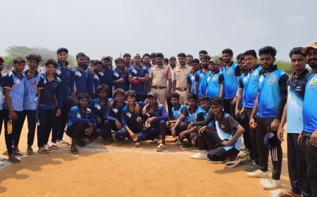 ఉగాది పండగ సందర్బంగా చిన్న తాండ్రపాడు గ్రామంలో క్రికెట్ టోర్నమెంట్ ను ప్రారంభించిన