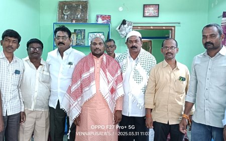 ముస్లిం సోదర సోదరీమణులకు రంజాన్ శుభాకాంక్షలు చెప్పిన""నేలకొండపల్లి కాంగ్రెస్ నాయకులు