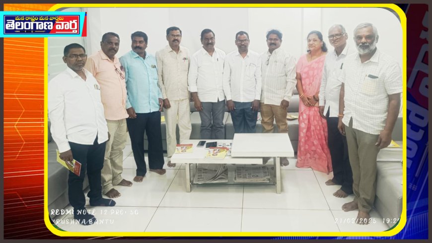 కవిత్వం అంతరాంతర జ్యోతిస్సీ మల్ని  బహిర్గతం చేయాలి