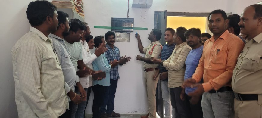 సీసీ కెమెరాలు సద్వినియోగం చేసుకోవాలి SI  శ్రీకాంత్ గౌడ్.