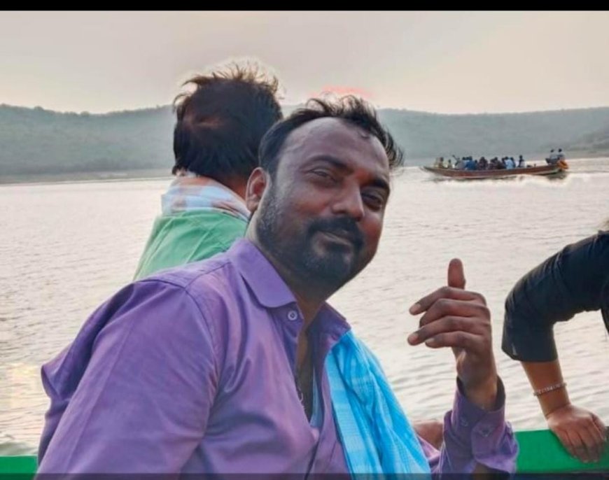 నవ్వులరేడు ఇకలేడు. 