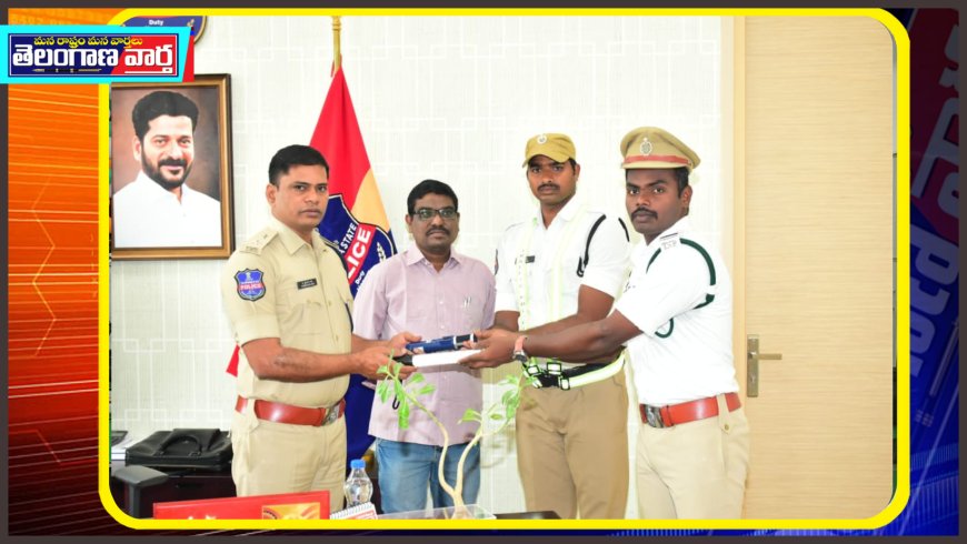 పోలీస్ సిబ్బందికి ఆధునాతన ట్రాఫిక్ పరికరాలు అందజేసిన జిల్లా ఎస్పీ శ్రీ టి శ్రీనివాస రావు ఐపీఎస్