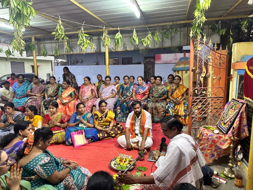 ఉగాది పర్వదిన సందర్భంగా ఆర్యవైశ్యులు సుమారు 300 మంది పాల్గొన్నా"ఆంజనేయ స్వామి దేవాలయం*