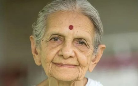 మహాత్మా గాంధీ మనవరాలు మృతి