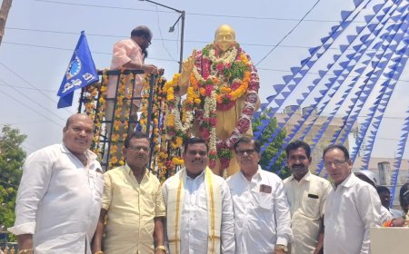 ప్రపంచo గర్వించదగ్గ మేధావి  డాక్టర్ బి.ఆర్ అంబేద్కర్