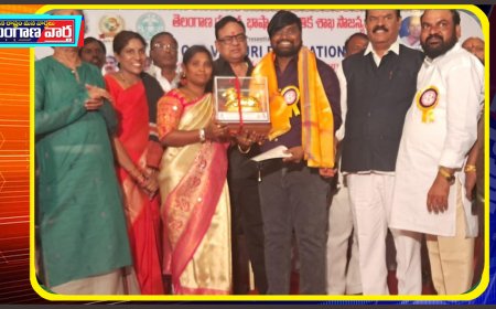 ఉత్తమ ఫొటోగ్రాఫర్ గా నంది అవార్డు అందుకున్న శ్రీనివాస్ 