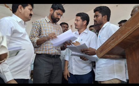 సాయిబాబా గుడి సమీపంలోని ప్రభుత్వ భూమికి రక్షణ కల్పించండి