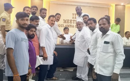 ఇందిరమ్మ ఇండ్ల లబ్ధిదారుల ఎంపికలో మొదటి అవకాశం నిరుపేదలకు కల్పించాలి