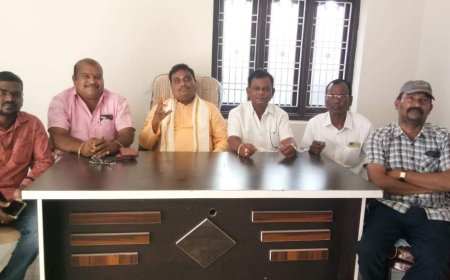 రాజీవ్ యువ వికాసం పథకంకు సిబిల్ స్కోర్ నిబంధన ఎత్తి వేయాలి