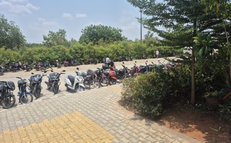 వేలకోట్లు వెచ్చేంచి కలెక్టర్ భవనం