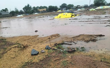 చెరువుల మారిన ఐ కె పి సెంటర్