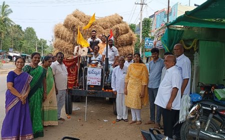 నేలకొండపల్లి లో ఉదయశ్రీ జన్మదిన సందర్భంగా గ్రాసం వీరాళం