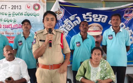 షీ టీమ్స్ సైబర్ నేరాలపై అవగాహన""చివ్వెల పిఎస్ సూర్యపేట జిల్లా