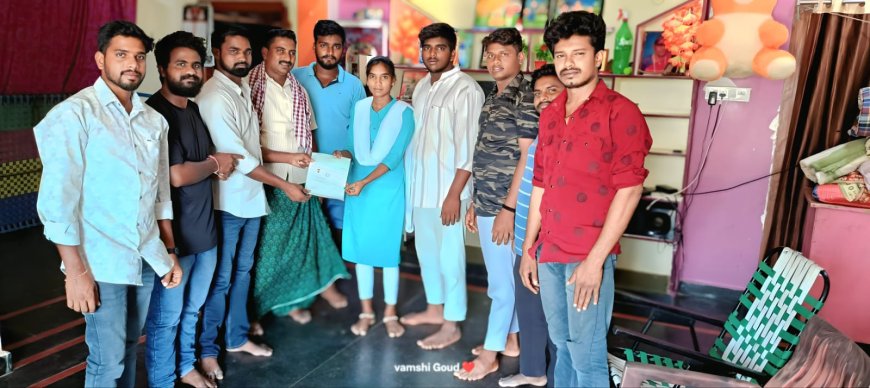 సీఎంఆర్ఎఫ్ రిలీఫ్ ఫండ్ అందజేసిన పేరాల నరేష్