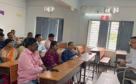 విద్యార్థుల సంఖ్య పెంచాల్సిన బాధ్యత అధ్యాపకులవే. డి ఐ ఈ ఓ భాను నాయక్.