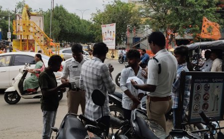 జగ్గయ్యపేటలో త్రిబుల్ రైడింగ్ మైనర్ లు డ్రైవ్ చేయడం, రాష్ డ్రైవింగ్ చేసిన ,తనిఖీలు నిర్వహించిన""ట్రాఫిక్ ఎస్ఐ శ్రీ శ్రీనివాసరావు