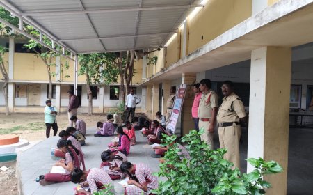 యాంటీ డ్రగ్స్ అవేర్నెస్ వారోత్సవాల సందర్భంగా నాగారం  పోలీస్ సిబ్బంది అధ్వర్యంలో పసునురు గ్రామ ప్రభుత్వ పాఠశాల నందు విద్యార్థులకు వ్యాసరచన