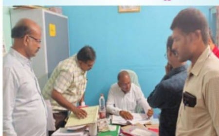 భూభారతిలో వచ్చిన దరఖాస్తులన్నీ ఆన్లైన్లో చేయాలి 