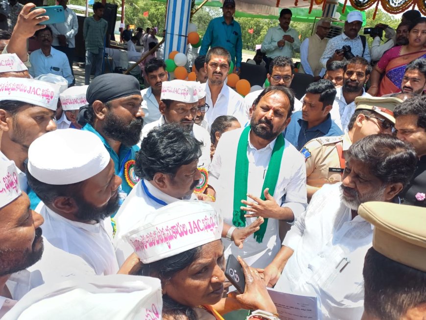 తెలంగాణ ఉద్యమ కారుల కు న్యాయం చేయాలని బత్తుల సోమయ్య ఆధ్వర్యంలో రాష్ట్ర ఉప ముఖ్యమంత్రి భ ట్టి కి వినతి
